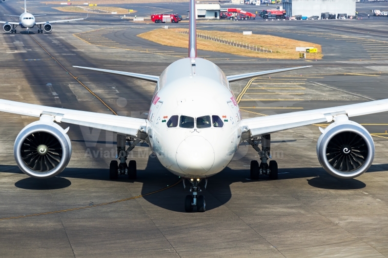 Air India Boeing 787-8 Dreamliner VT-ANQ