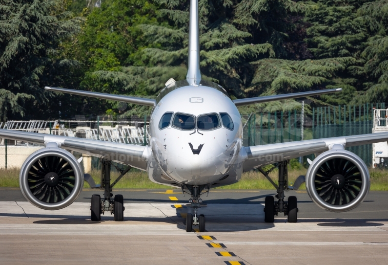 Bulgaria Air Airbus A220-300 (BD-500-1A11) LZ-AMS