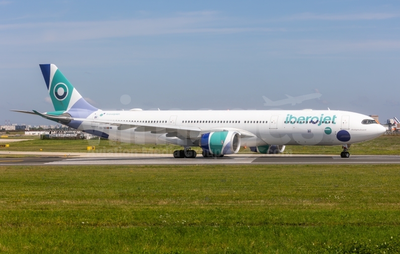 Iberojet Airbus A330-941 CS-TKH