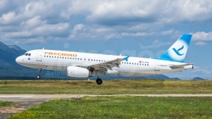 Freebird Airlines Airbus A320-232 TC-FHG