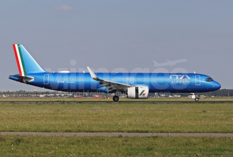 ITA Airways Airbus A321-271NX EI-HXB