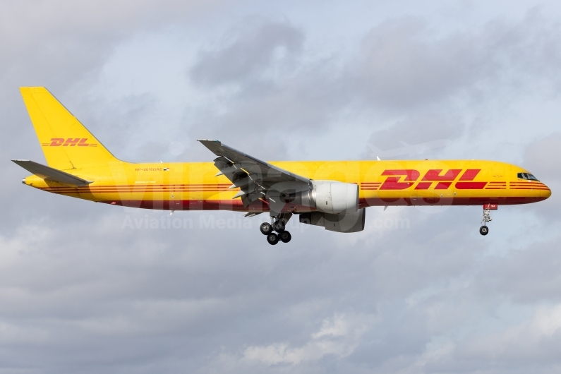 DHL Aviation Boeing 757-27A(PCF) HP-2010DAE