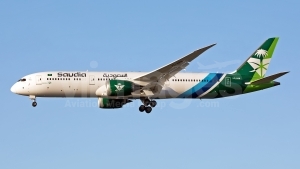 Saudi Arabian Airlines Boeing 787-9 Dreamliner HZ-ARB