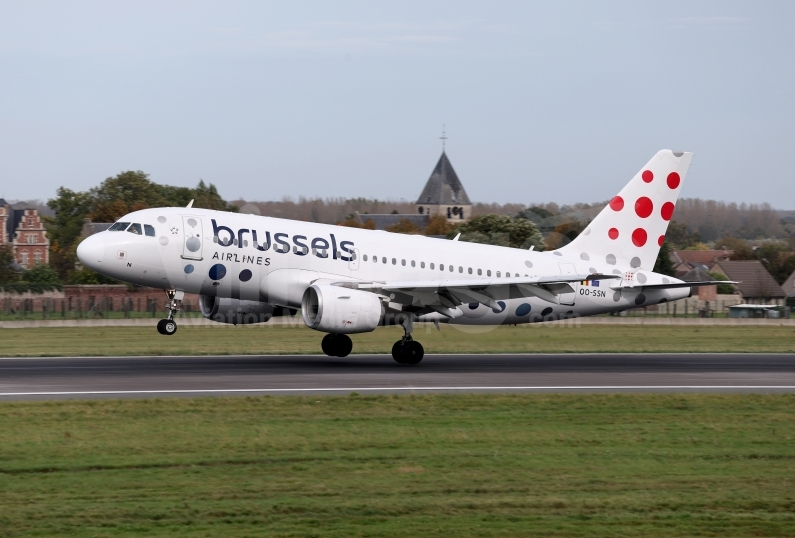 Brussels Airlines Airbus A319-112 OO-SSN