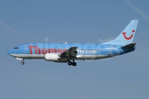 ThomsonFly Boeing 737-36N G-THOL