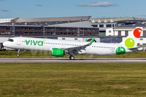 Viva Aerobus Airbus A321-271NX D-AZAN / XA-VXT