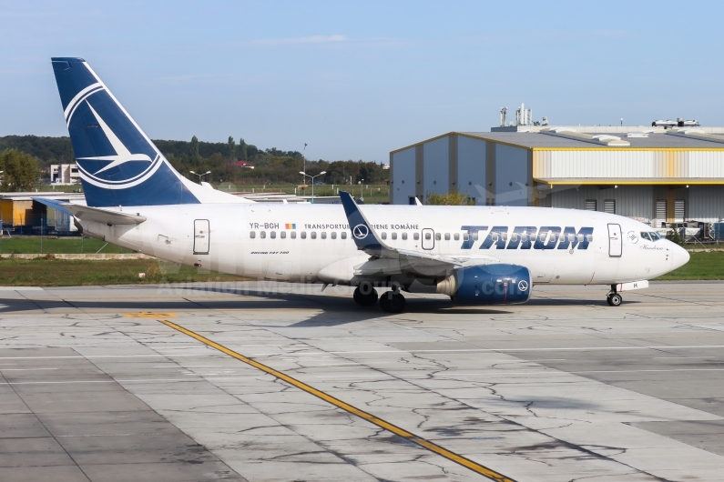 TAROM - Romanian Air Transport Boeing 737-78J(WL) YR-BGH