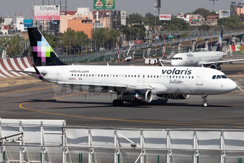 Volaris Airbus A320-233(WL) N520VL