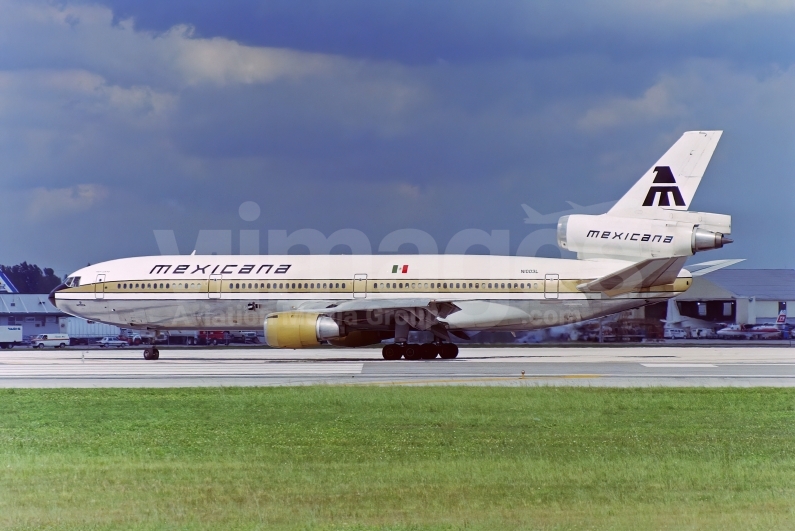 Mexicana Douglas DC-10-15 N1003L