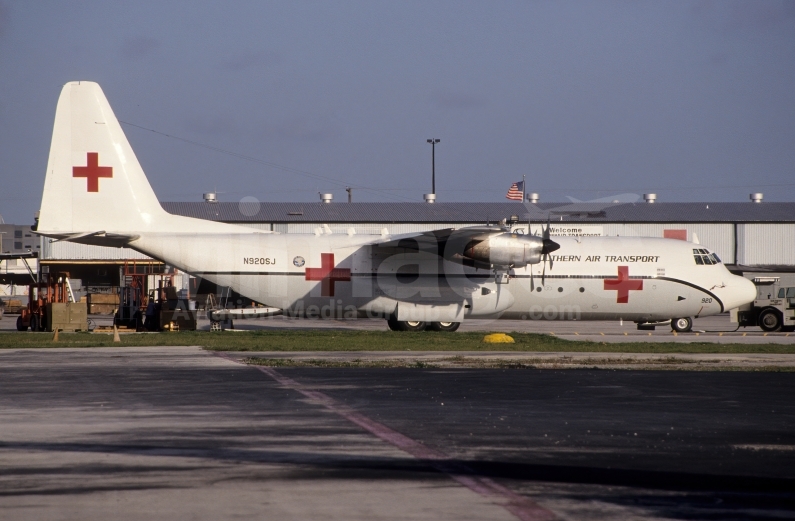 Southern Air Transport Lockheed L-100-30 Hercules (L-382G) N902SJ