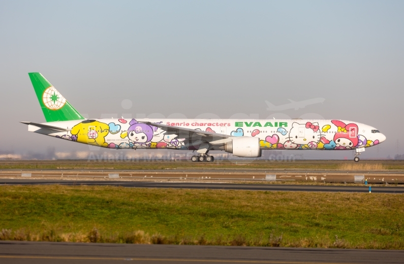 Eva Air Boeing 777-35E(ER) B-16740