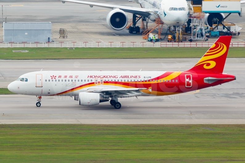 Hong Kong Airlines Airbus A320-214 B-LPE