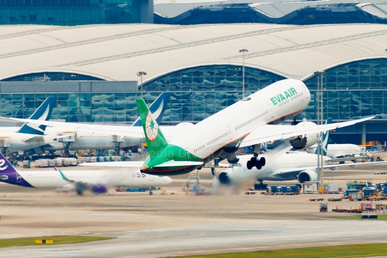 EVA Air Boeing 787-10 Dreamliner B-17801