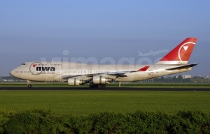 Northwest Airlines Boeing 747-451 N663US