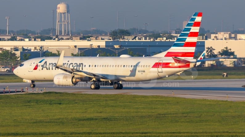 American Airlines Boeing 737-823(WL) N918NN