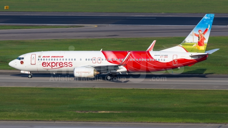 Air India Express Boeing 737-86N(WL) VT-GHI