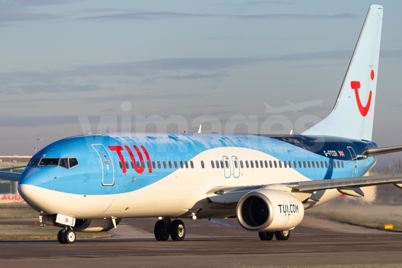 TUI Airways Boeing 737-8K5(WL) G-FDZR