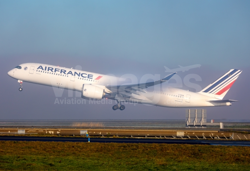 Air France Airbus A350-941 F-HUVN