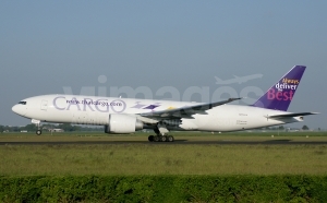 Thai Airways Boeing 777-FZB N775SA